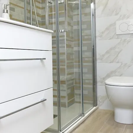 Appartement Centre - Cozy And Modern